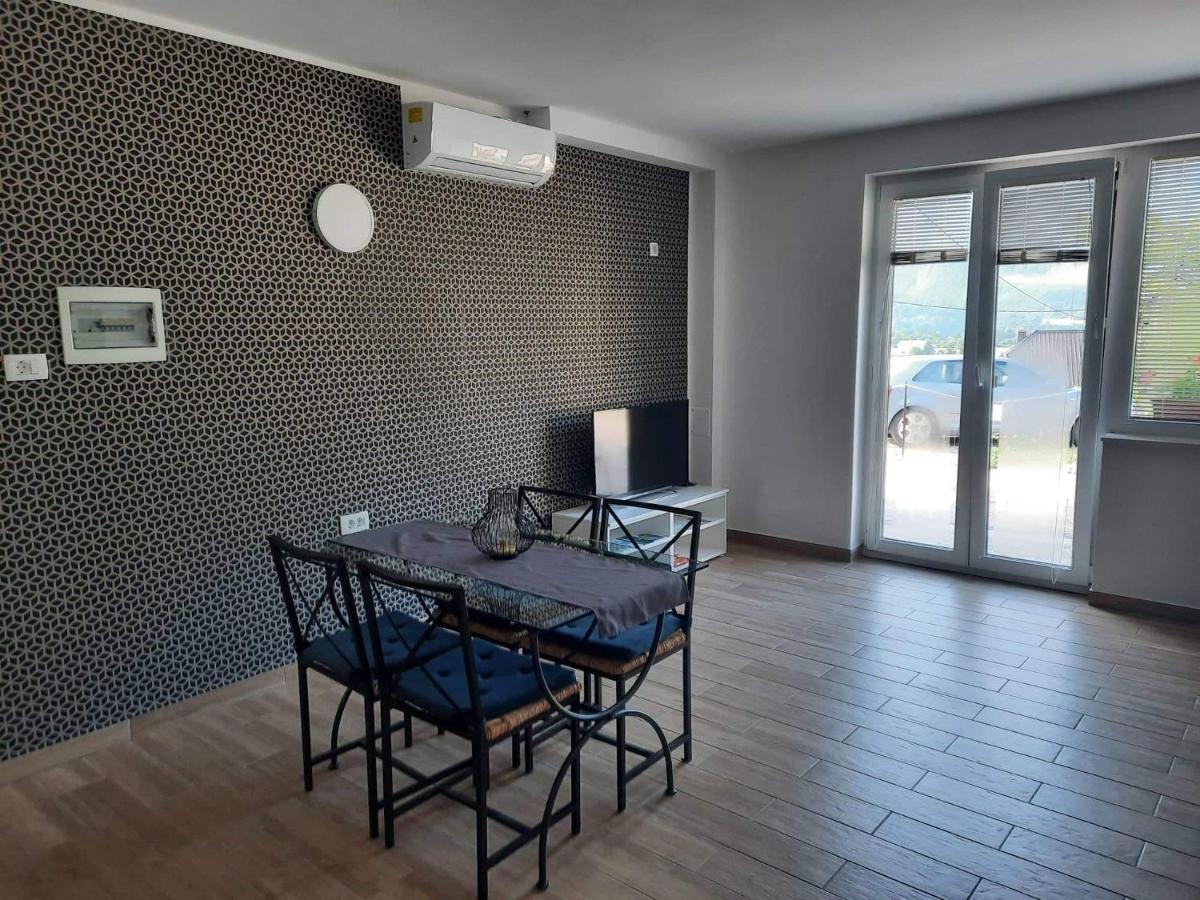 Apartma Maks & Anita 보베츠 외부 사진